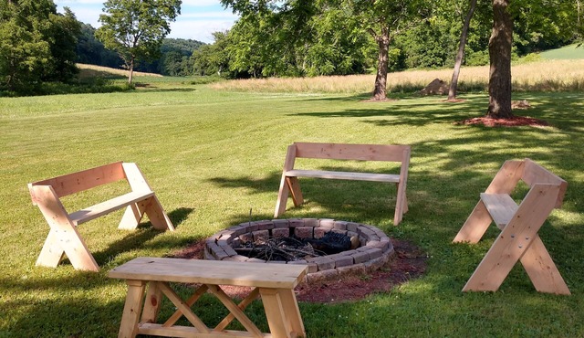 Scenic, quiet, rural get-away with free firewood