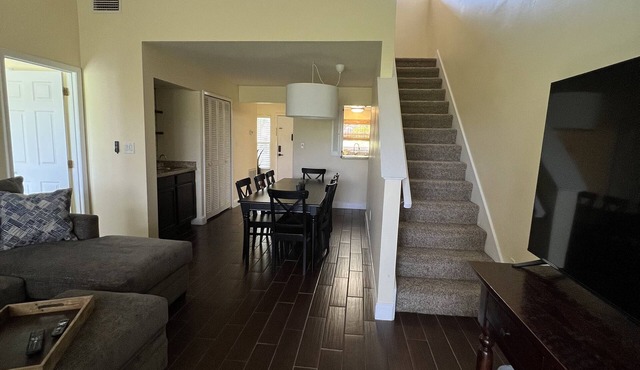 Scenic Retreat - Spacious condo - 2 bedrooms, 2 full baths, loft, sleeps 7.