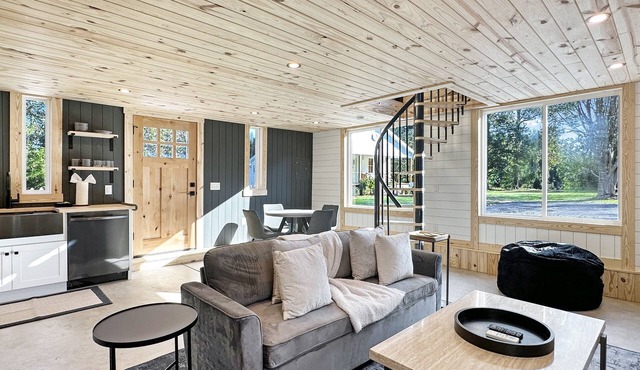 Scenic Retreat