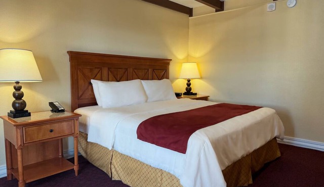 Scenic Riverside Escape with Two Pools, Hot Tub | Downtown Accessible