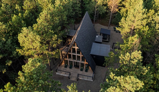 Scenic & Romantic A-Frame Cabin Retreat with Hot Tub, Fire Pit & Modern Comfort