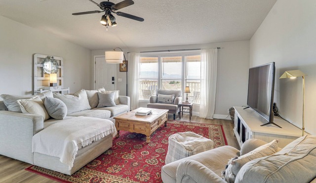Scenic Sandia Mtn Views! Cozy Rio Rancho Retreat