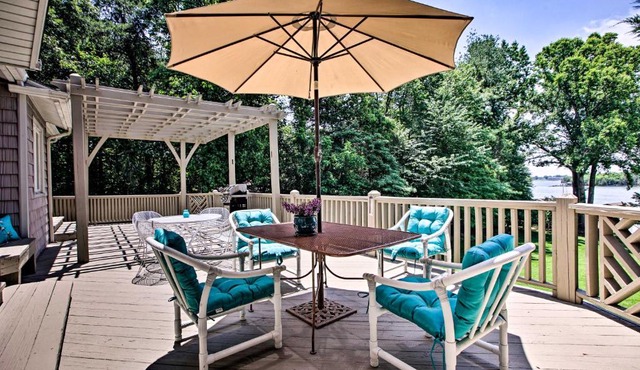 Scenic Smith Mountain Lake Getaway w/Deck + Dock!