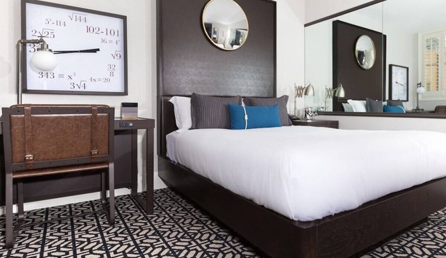 Scenic Stay in San Francisco: Hotel with Valet Parking | Near Downtown