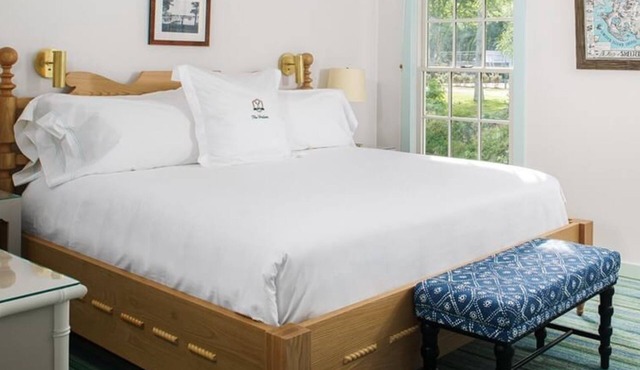 Scenic Stay with Beach Access, Game Room, Biking & Seasonal Kayaking