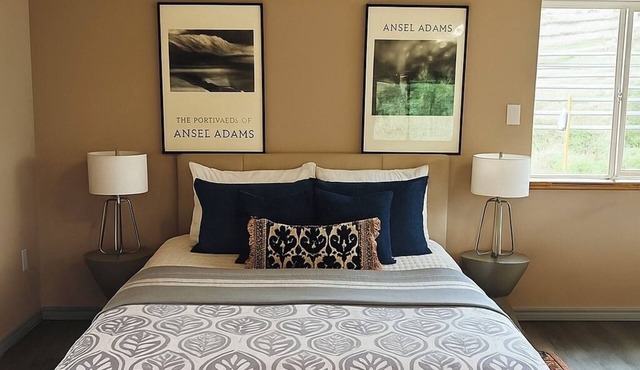 Scenic Studio Retreat- Steps to Goldbug Hot Springs