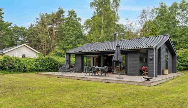 Scenic summer house in Asserbo