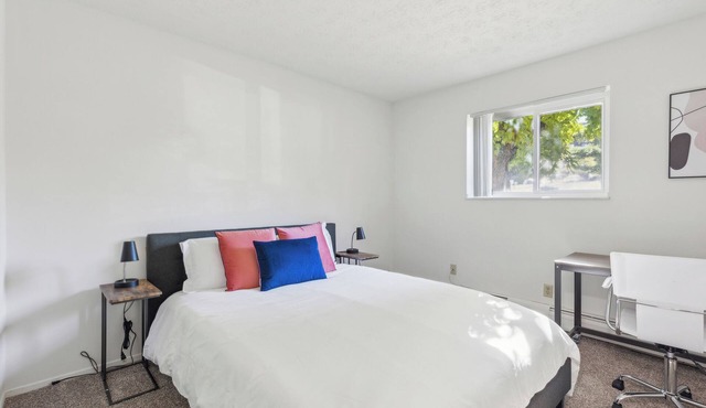 Scenic towers 3102 I Cozy & Comfy I Free Parking