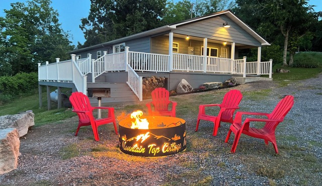 Scenic views, Fire Pit, CozynClose to the Buffalo National RivernPet friendly