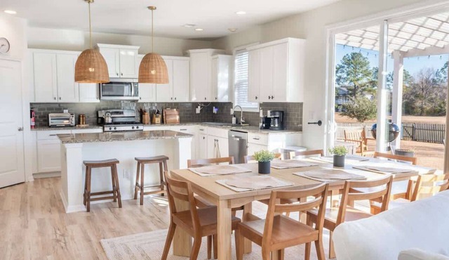 Scenic Water Views | Spacious Home Near Charleston