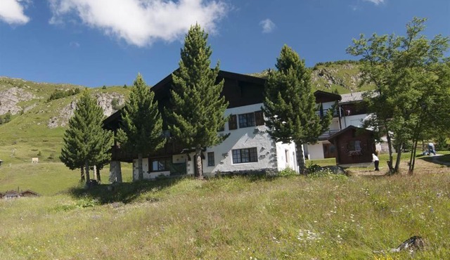 Schönegg Studio