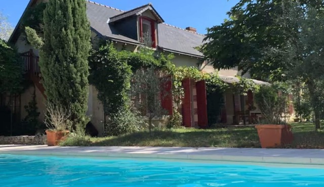 School of Maupas : 19th Century Old School in the Heart of the Brennen