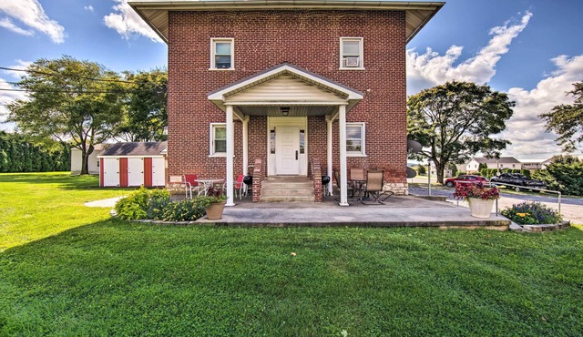 'Schoolhouse Haven' in Gap: Communal Grill & Patio