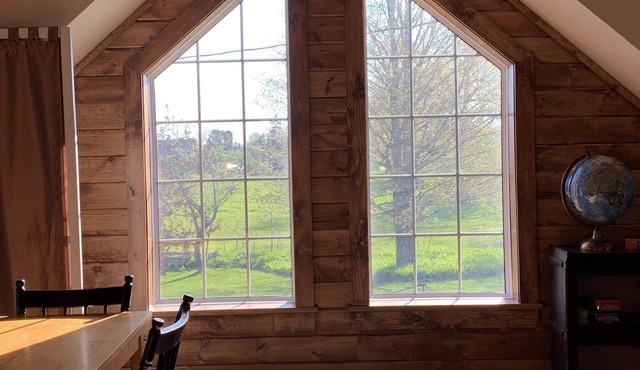 Schoolhouse Loft - Centrally Located in the County in a Quiet Rural Setting