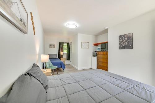 Schroon Lake Room < 1 Mi to Marina & Beach!