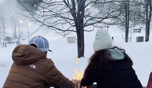 Schuss Mountain. Chair lift rides for fall colors.Sleeps 6. Pool Dog Friendly