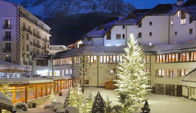 Schweizerhof Ferienwohnungen Lenzerheide 6
