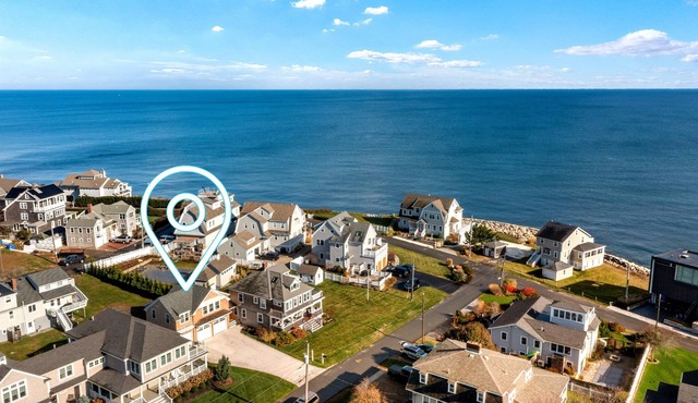 Scituate Harbor Haven - Sleeps 4 - Ocean Views!