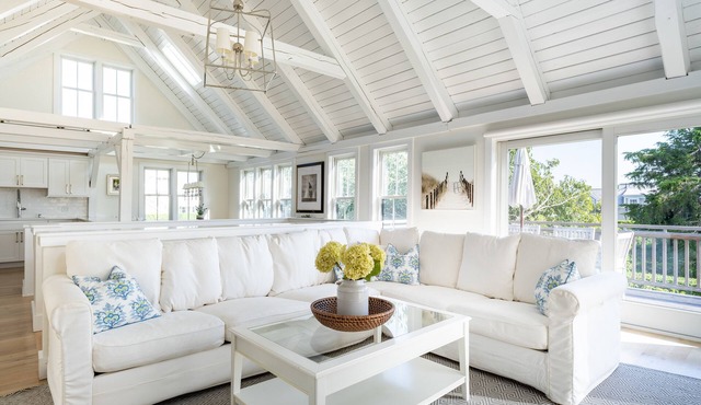 Sconset Home: Renovated, Light and Bright on an Oversized Property.