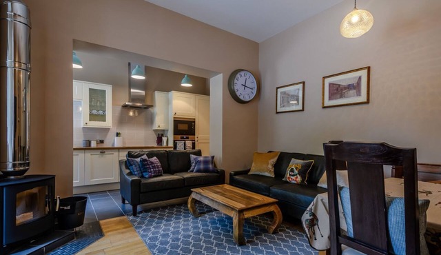 Scott Cottage - Luxury in the heart of Loch Lomond and The Trossachs