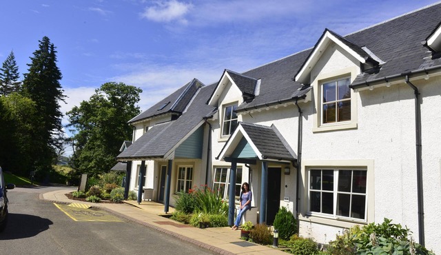 Scottish Holiday Lodge with Hotel, WiFi Free Leisure Centre, Pool and Spa