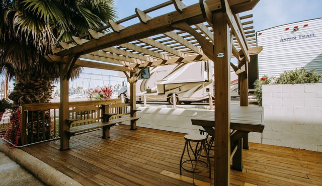 Scottish Inns and Suites - Near Kemah Boardwalk