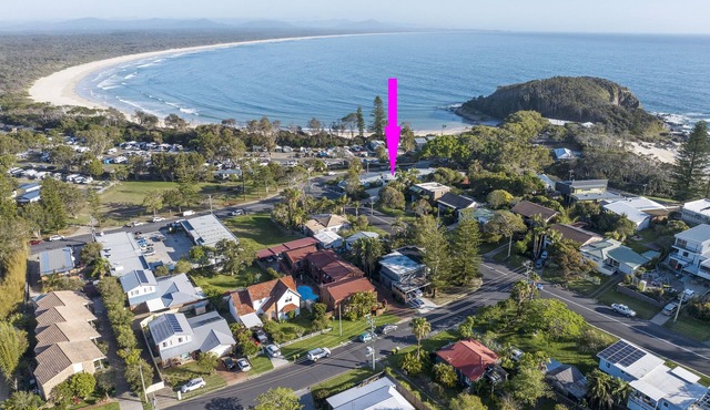 Scotts Head Beach Apartment - Unit 1