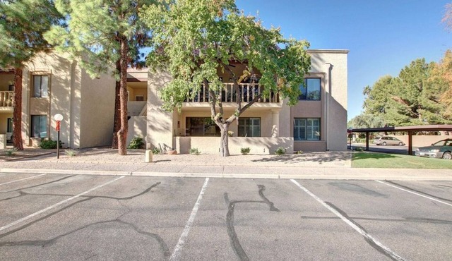 Scottsdale - 2bed/2bath