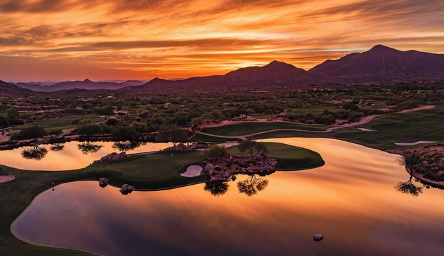 Scottsdale 4BR Oasis w/Pool & Modern Living