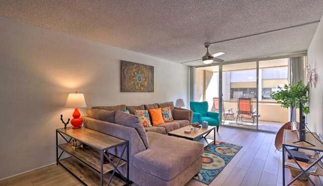 Scottsdale Condo Near Old Town and Golfing!