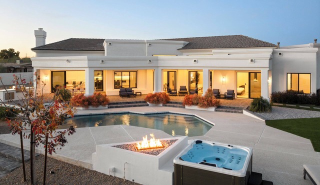 Scottsdale Desert Oasis: Pool, Spa, Billiards & Outdoor Kitchen