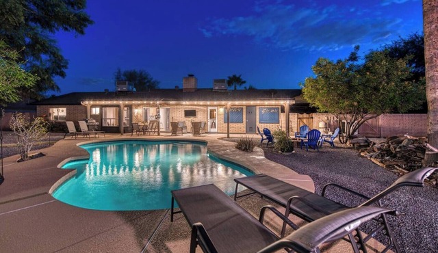 Scottsdale FREE Heated Pool & Private Pickle Ball