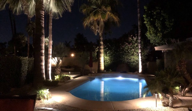 Scottsdale Home with large floor plan Private free heated Pool fire pit