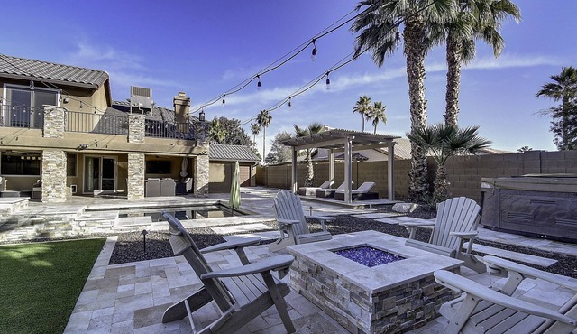 Scottsdale Kierland Compound w/Large Hot Tub!