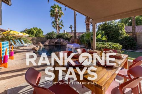 Scottsdale Lagoon With Pool Movie Theater Heated Pool Game Room Golf