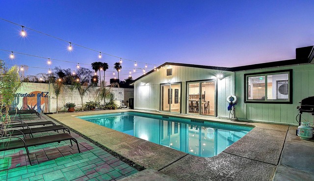 ScottsdaleStays 6BR/4BA – 14 Beds, Pool & Spa, Near Golf & Event Areas