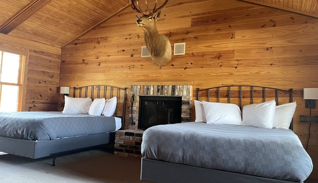 Scrappin Valley Lodge