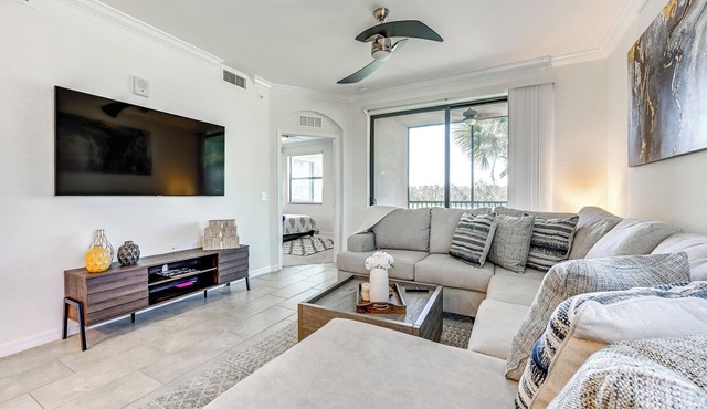 Screened Balcony w/Pond Views: Bradenton Condo!