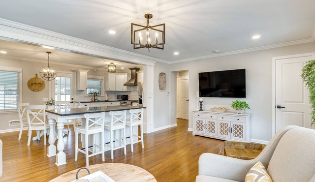 Screened Patio & Fire Pit: Modern Westerville Home