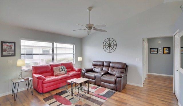 Screened Patio & Grill at Sebring Resort Community