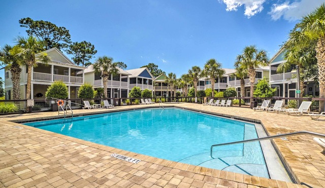 Screened Porch + Beach Access: Port St Joe Cottage