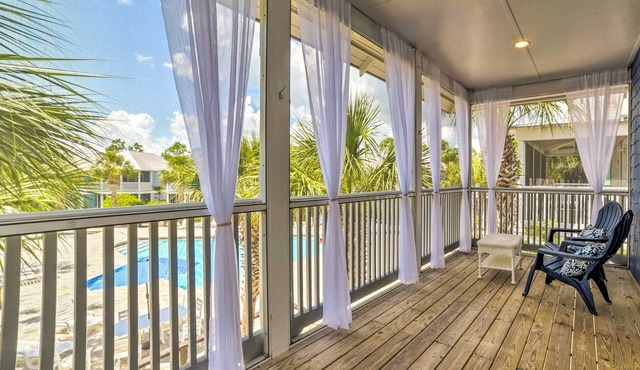 Screened Porch + Beach Access: Port St Joe Cottage