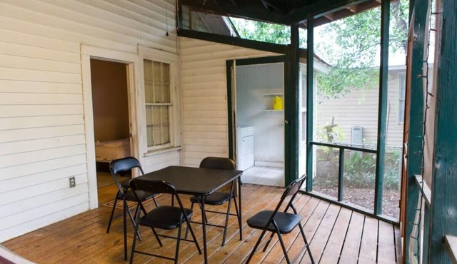 Screened Porch&Hammock - The Cottage at Graymont