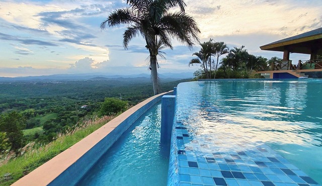 SD 8.5BR Country Villas + Bonus