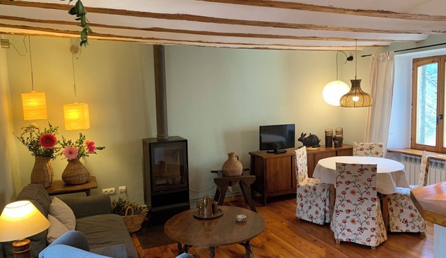Señorial House S. XVI: High-House Mingot (4 seats)