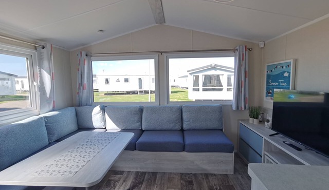 Sea activities Golden Sands beach relax