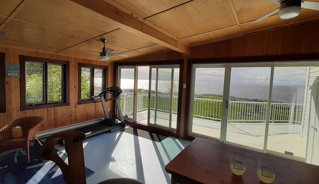 Sea air to the rhythm of the tides, SPA, Billiards, sunset