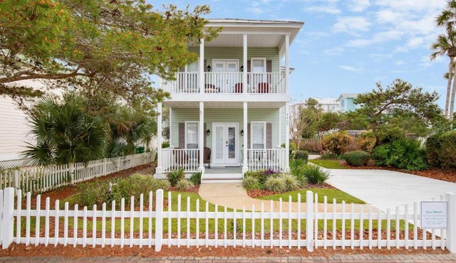 Sea Brees Crystal Shores 3BD loft 3BA 10