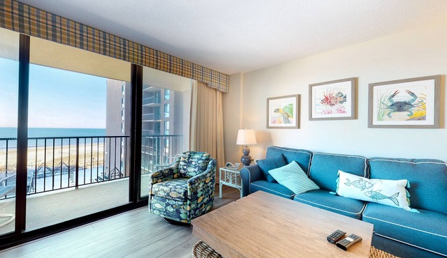 Sea Colony Ocean 5th floor condo w/tennis court, pool, and elevator