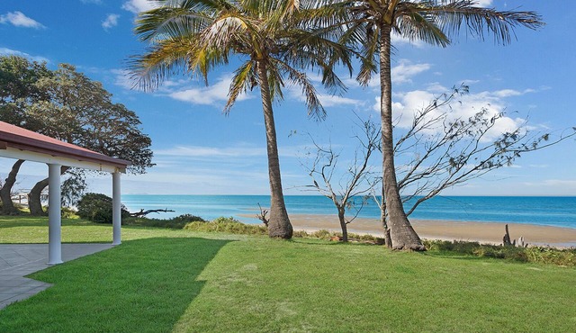 Sea Cottage - Beachside Paradise